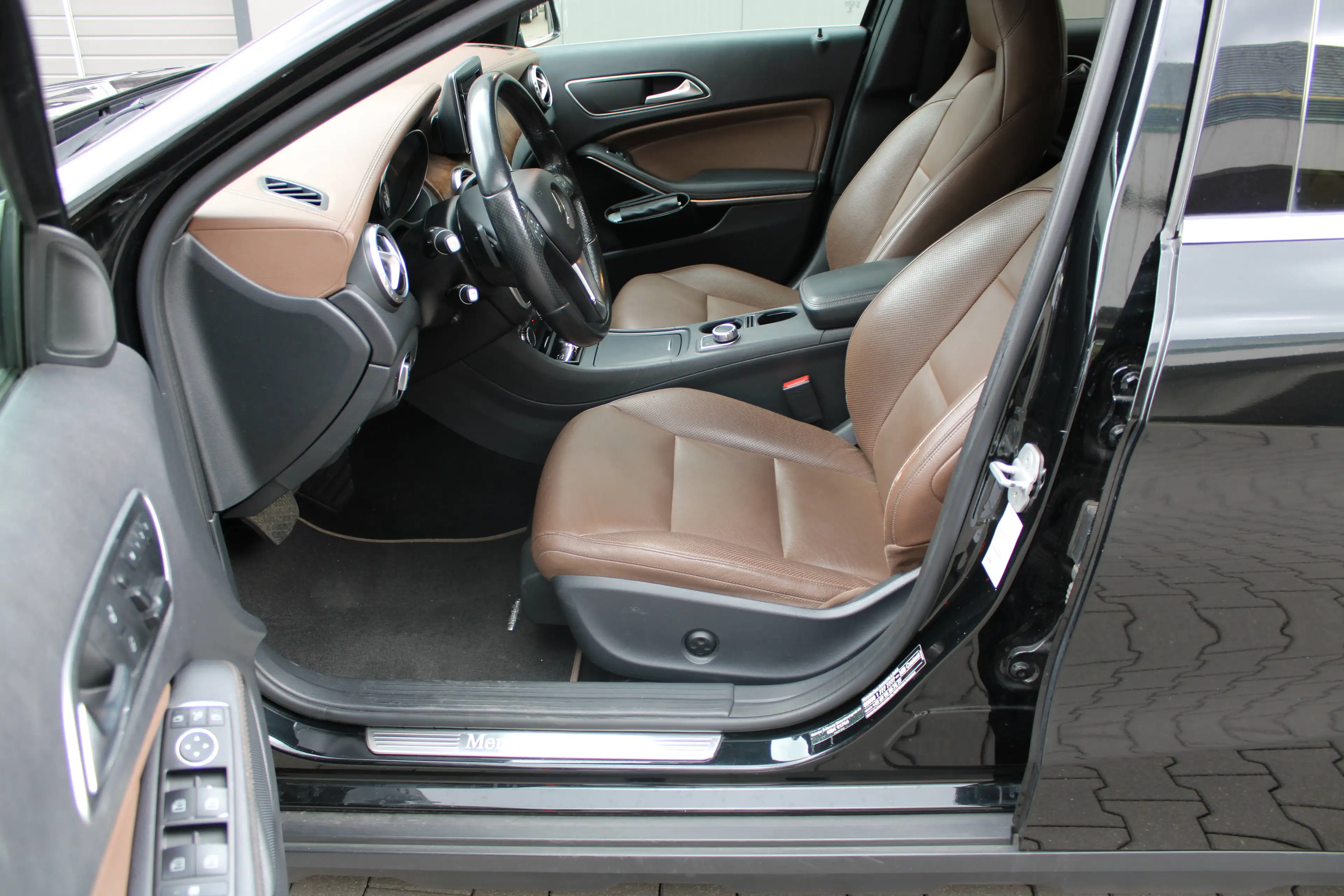 Mercedes-Benz GLA 220 GLA 220 CDI / d 4Matic (156.905) Urban Exklusiv-Paket — photo 9