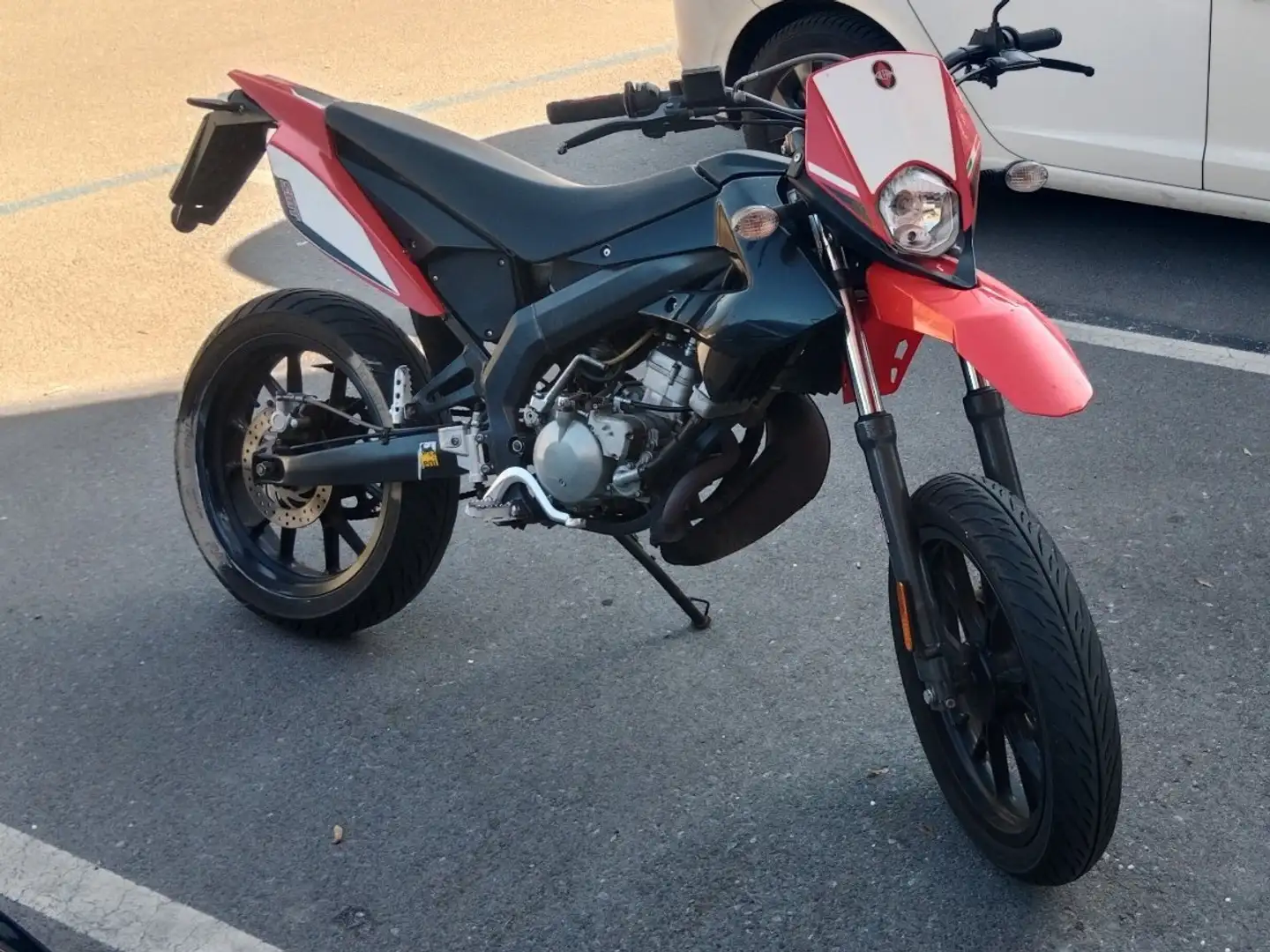 Gilera SMT 50 Roşu - 1