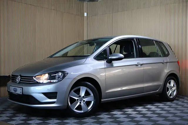 Volkswagen Golf Sportsvan view 9