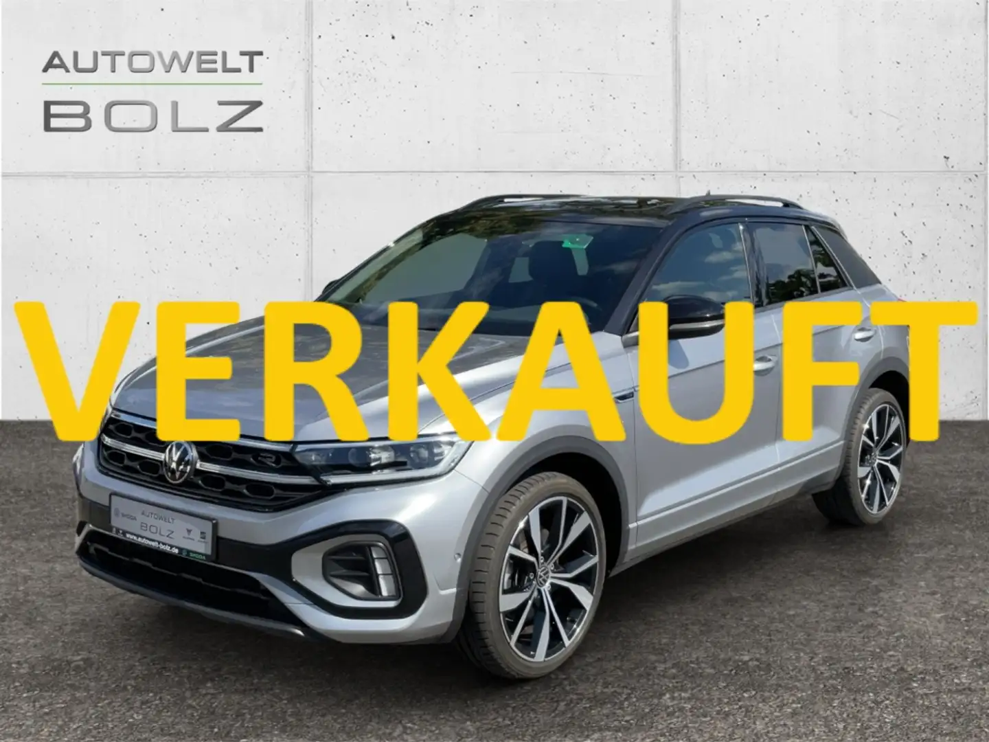 Volkswagen T-Roc R-Line 2.0 TDI BlackStyle AHK Panodach 19 Zoll Nav Zilver - 1
