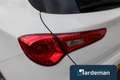 Alfa Romeo Giulietta 1.4 T Distinctive 170PK Leder Xenon Wit - thumbnail 25