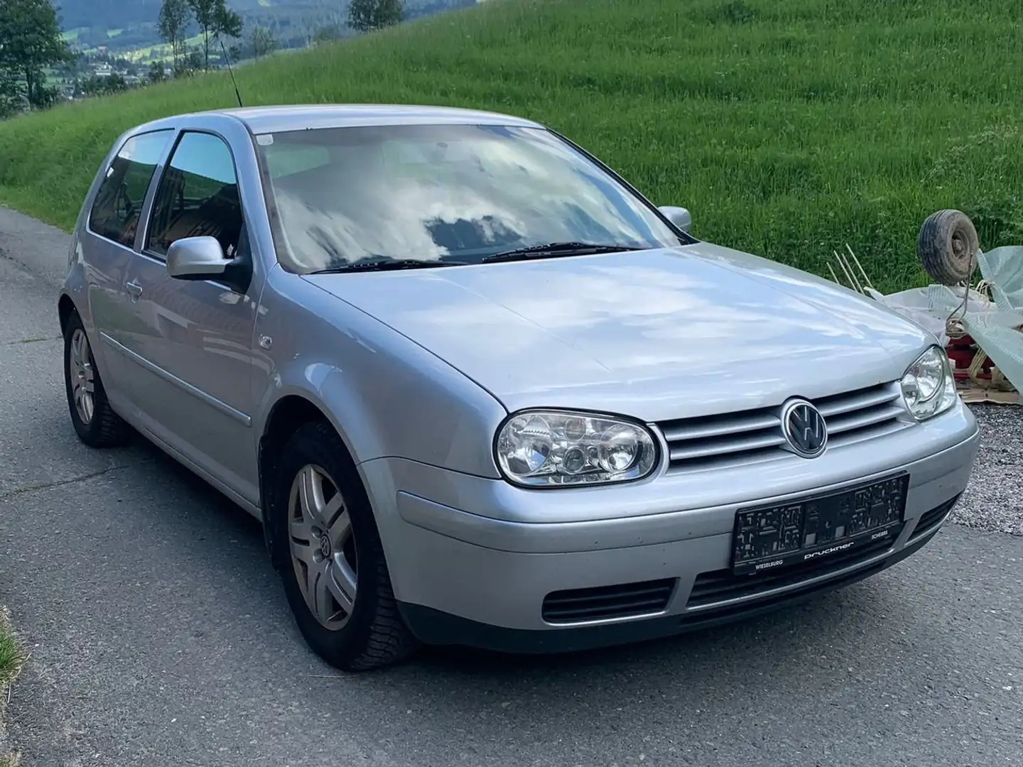 Volkswagen Golf Golf Trendline TDI 4motion Silber - 2
