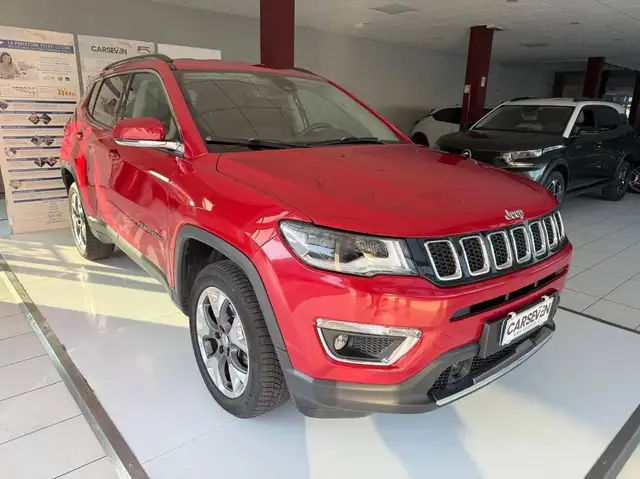 Jeep Compass view 3