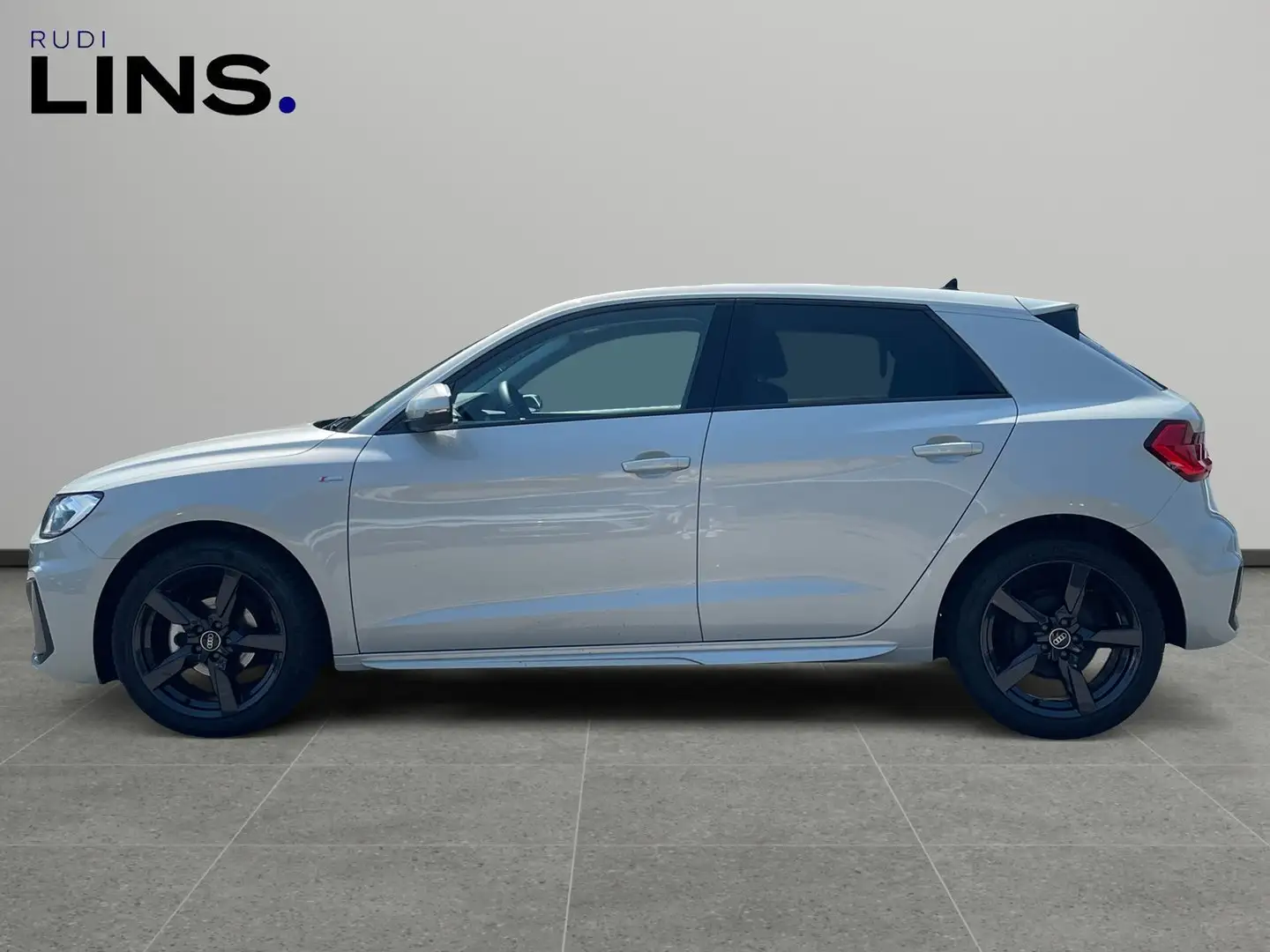 Audi A1 25 TFSI S line Silber - 2