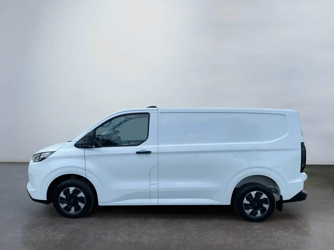 Ford Custom Trend 2.5 PHEV L1 ACC+PDC+KAMERA, миниатюра 3