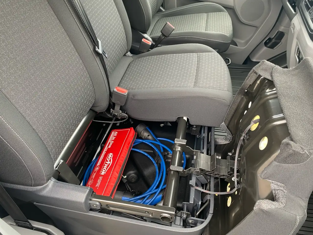 Ford Custom Trend 2.5 PHEV L1 ACC+PDC+KAMERA, миниатюра 22