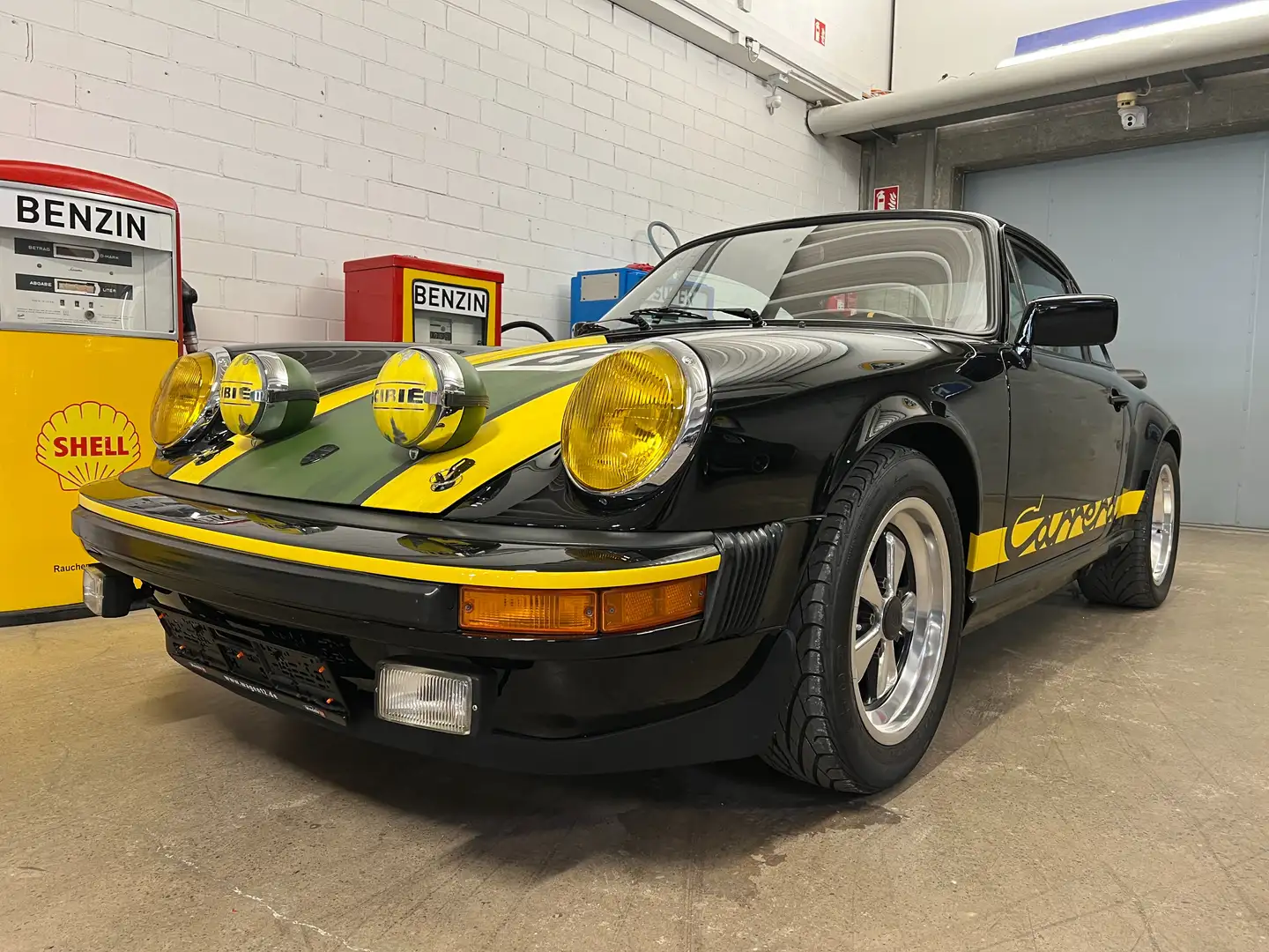 Porsche 911 911 SC 3.0 Negro - 2