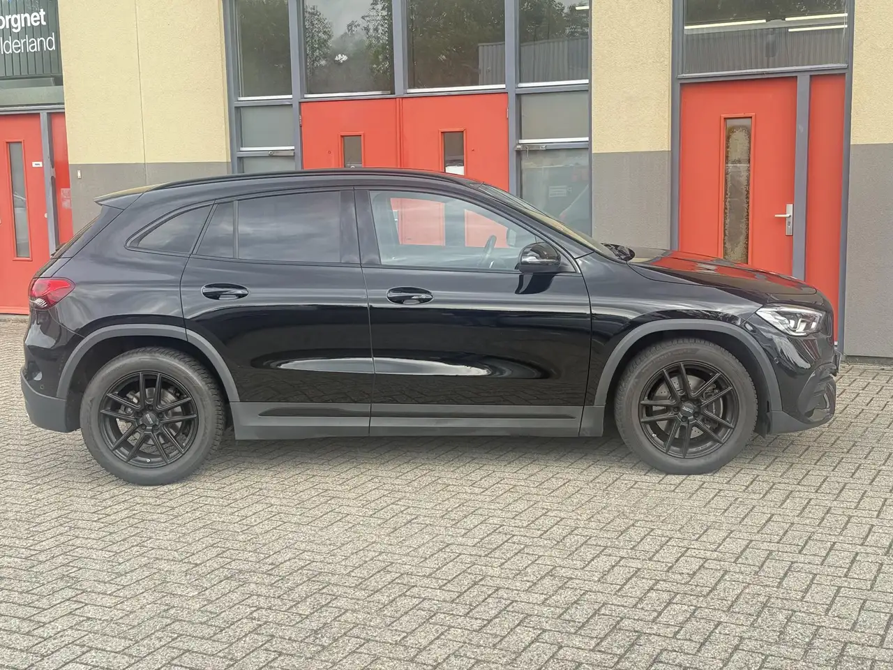 Mercedes-Benz GLA AMG Line, Automaat, Alcantara, миниатюра 4