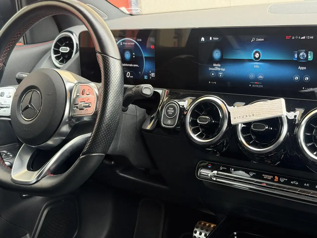 Mercedes-Benz GLA AMG Line, Automaat, Alcantara, миниатюра 13