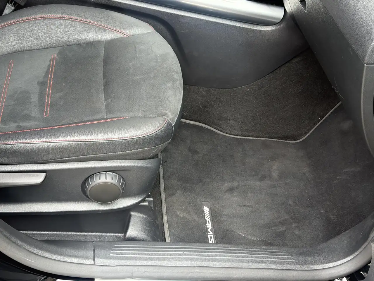 Mercedes-Benz GLA AMG Line, Automaat, Alcantara, миниатюра 16