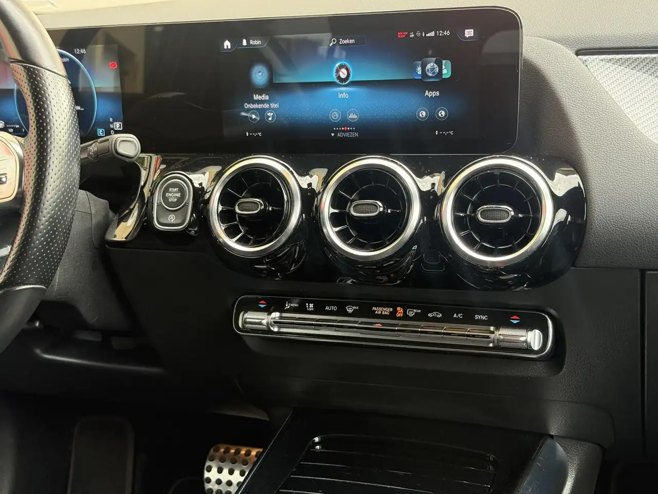 Mercedes-Benz GLA AMG Line, Automaat, Alcantara, миниатюра 21