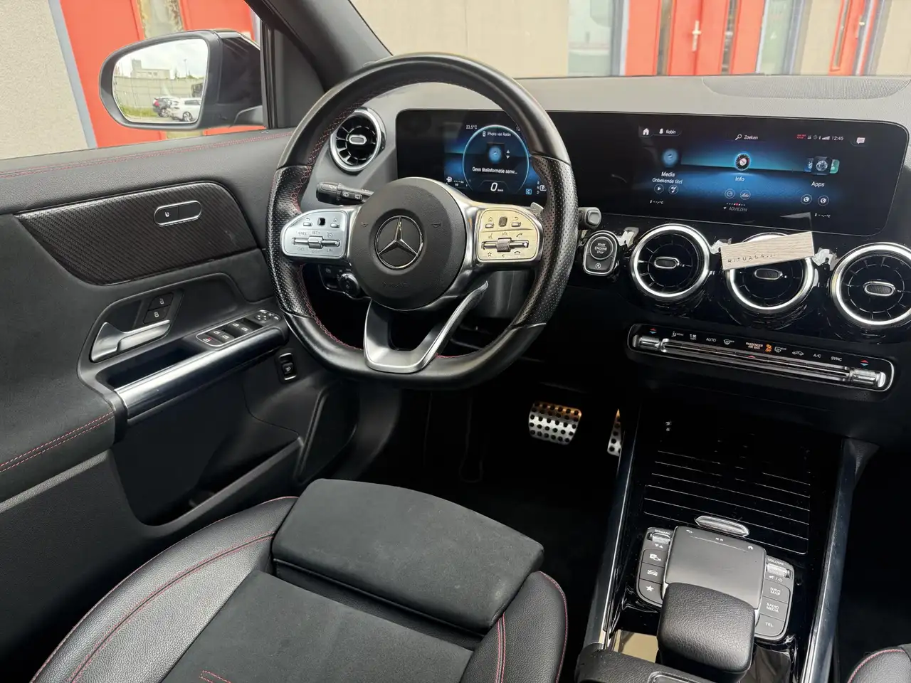 Mercedes-Benz GLA AMG Line, Automaat, Alcantara, миниатюра 11