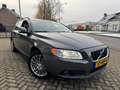 Volvo V70 2.0 Kinetic [bj 2009] Airco|Trkhaak|Leer Grijs - thumbnail 2