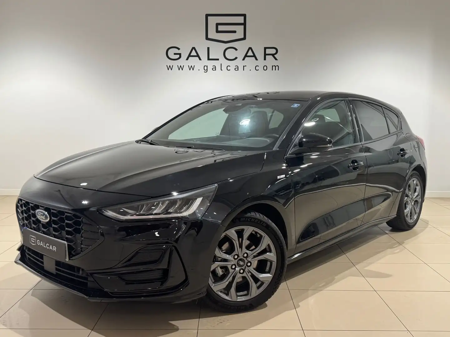 Ford Focus 1.0 Ecoboost MHEV ST-Line 155 Noir - 1