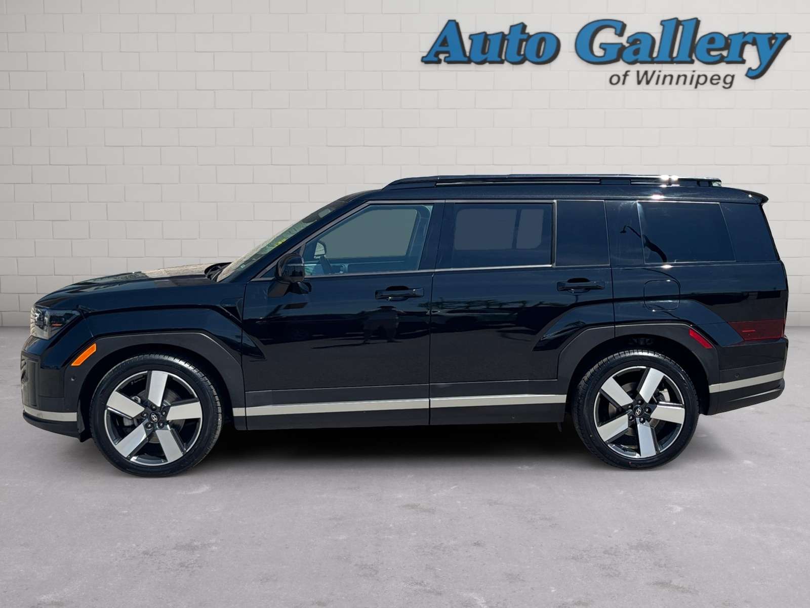 used 2025 Hyundai Santa Fe car, priced at $45,788