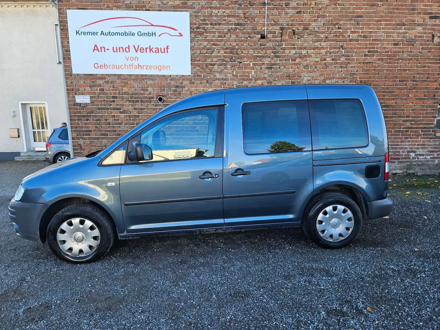 Volkswagen Caddy 1.6 Life Gris - 2