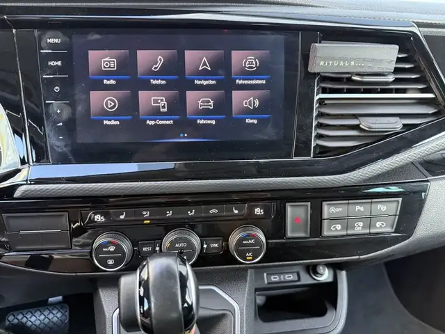 Volkswagen T6 Caravelle VW4 Motion Ansicht 14