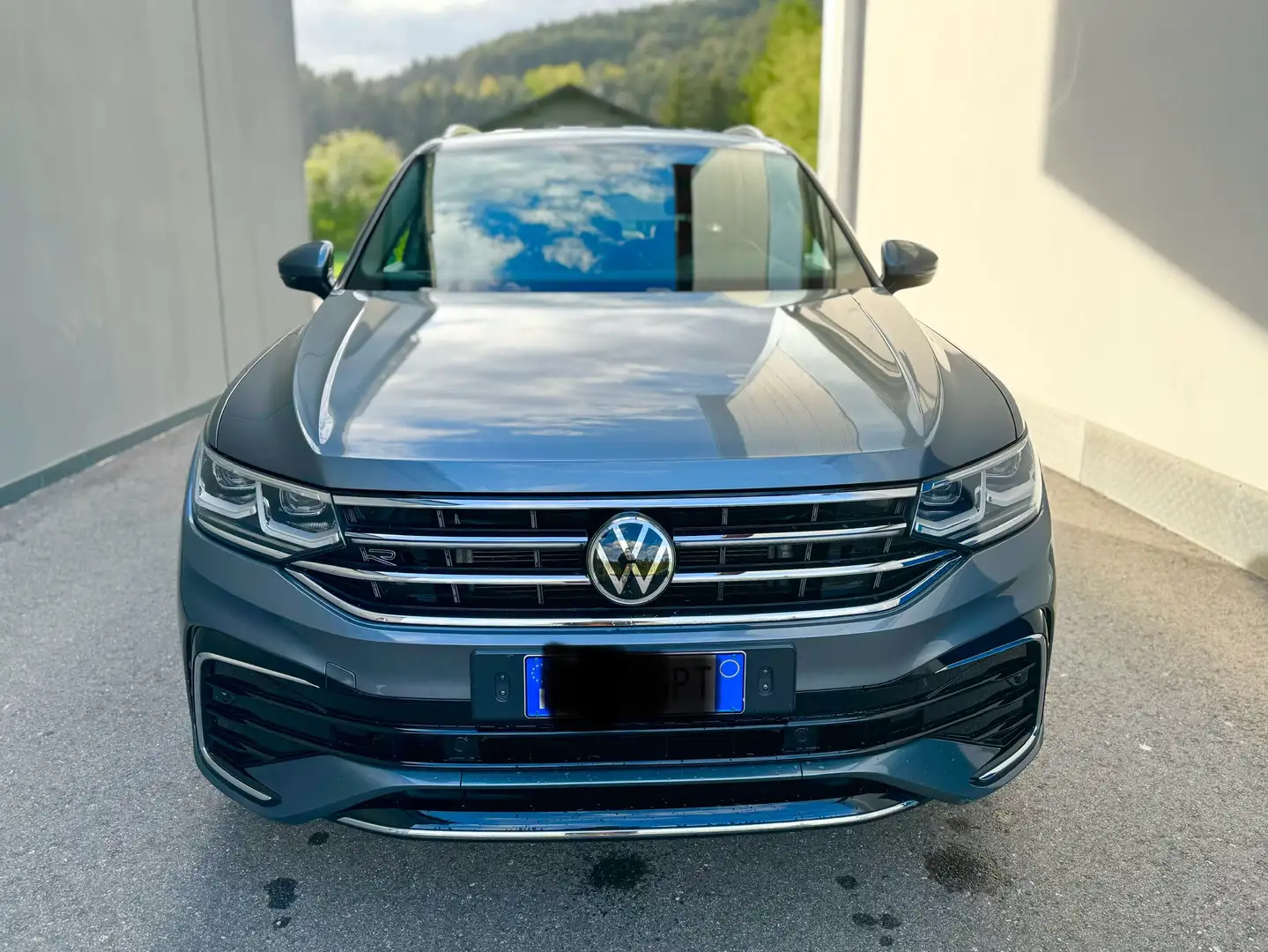 Volkswagen Tiguan Allspace VW Tiguan Alllspace 4motion R line Szary - 1