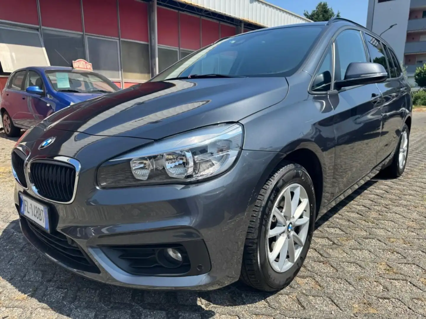 BMW 216 d Gran Tourer Advantage 7 POSTI Grigio - 1