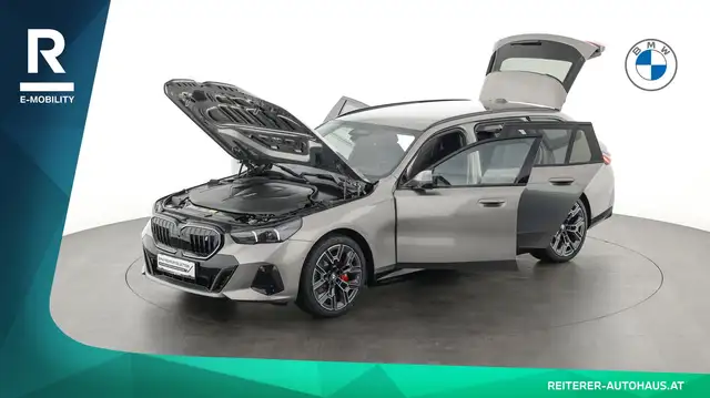 BMW i5 xDrive40 *M Sportpaket Pro *Adaptives Fahrwerk Pro Ansicht 9