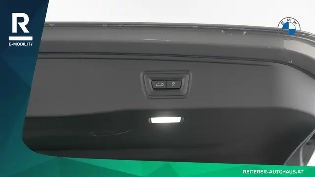 BMW i5 xDrive40 *M Sportpaket Pro *Adaptives Fahrwerk Pro Ansicht 31