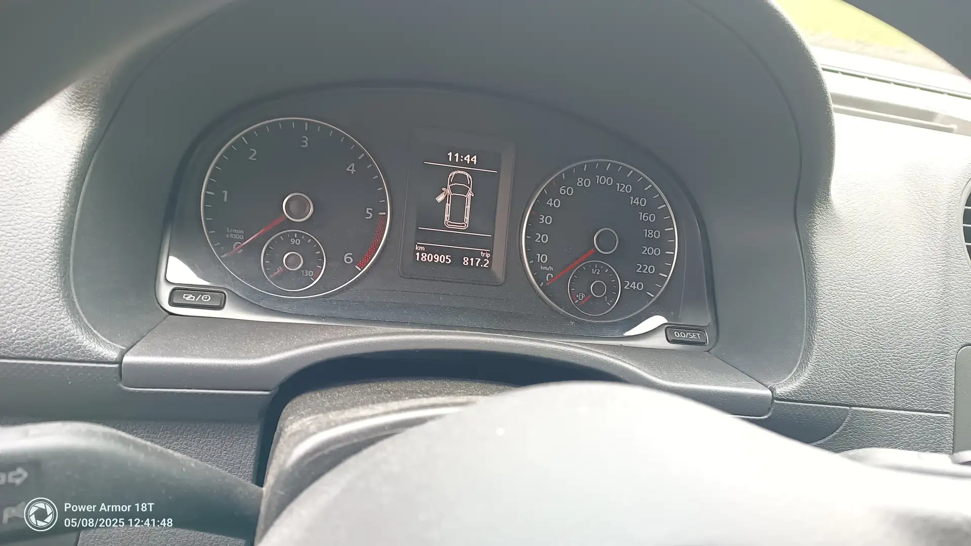 Volkswagen Caddy Kombi Maxi 1,6 TDI DPF Weiß - 2