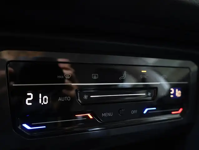 Volkswagen Tiguan Allspace view 20