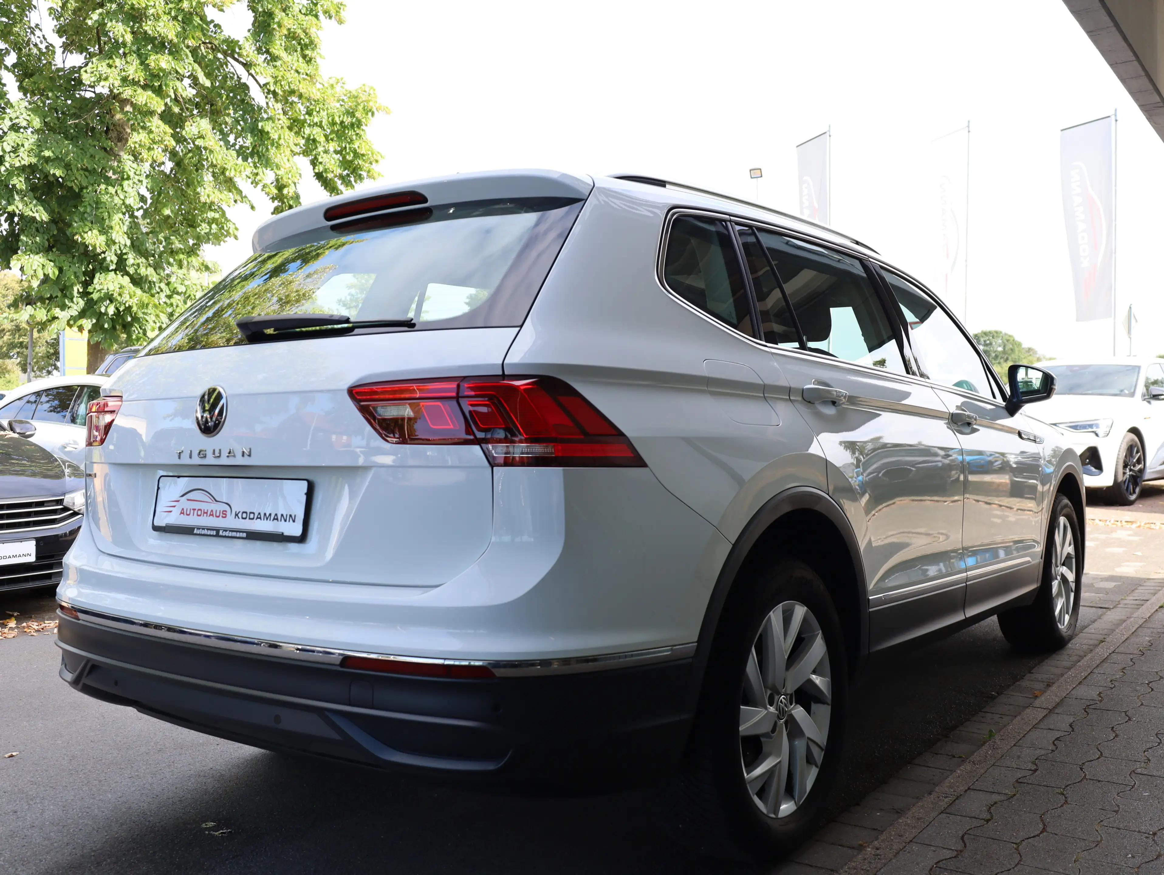 Volkswagen Tiguan Allspace Life 2.0TDI*AHK*ACC*elekt.Heck.* — photo 14