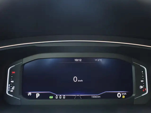 Volkswagen Tiguan Allspace view 26