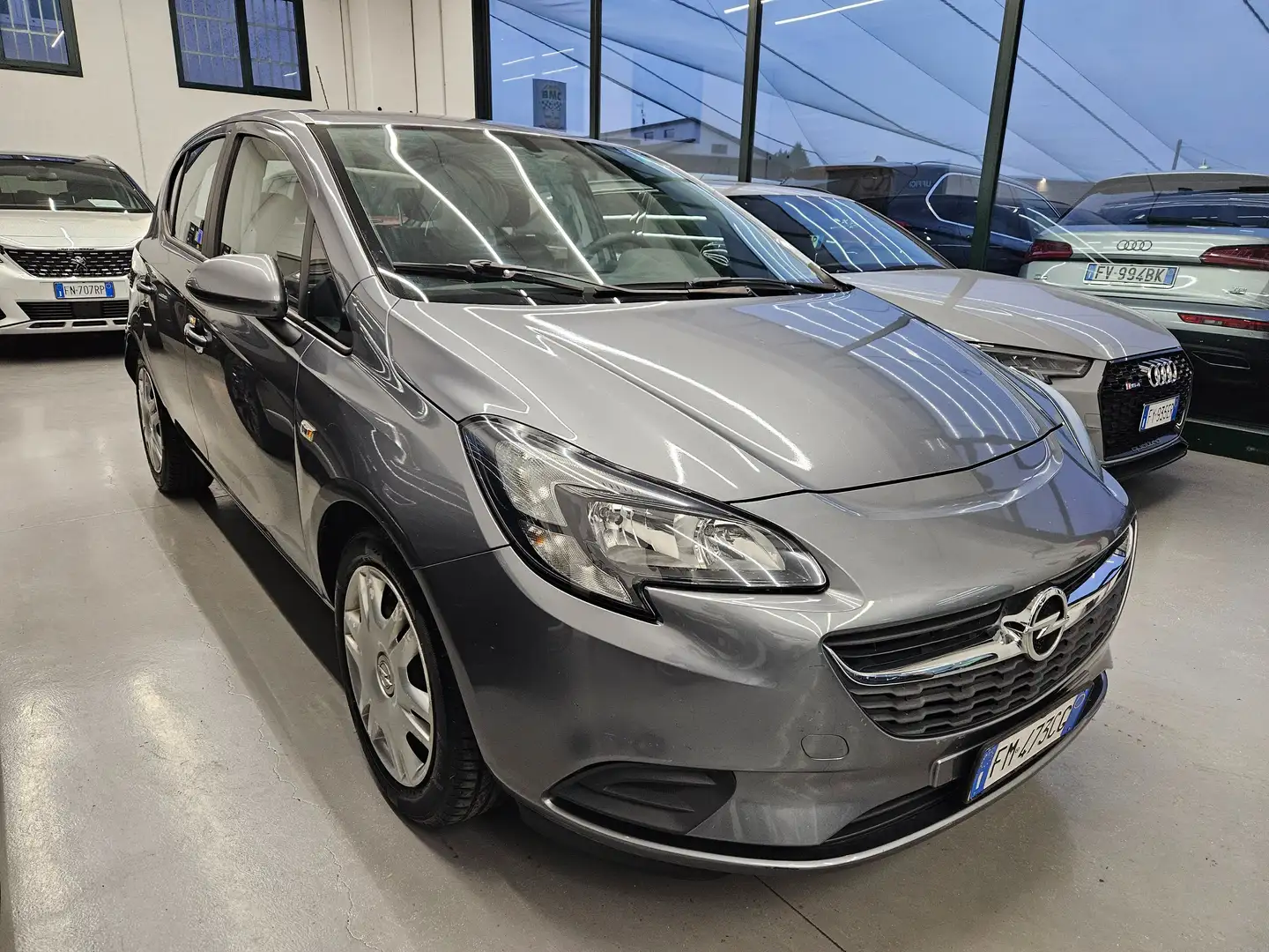 Opel Corsa Corsa V 2015 5p 1.4 Innovation Gpl 90cv my16 Gris - 1