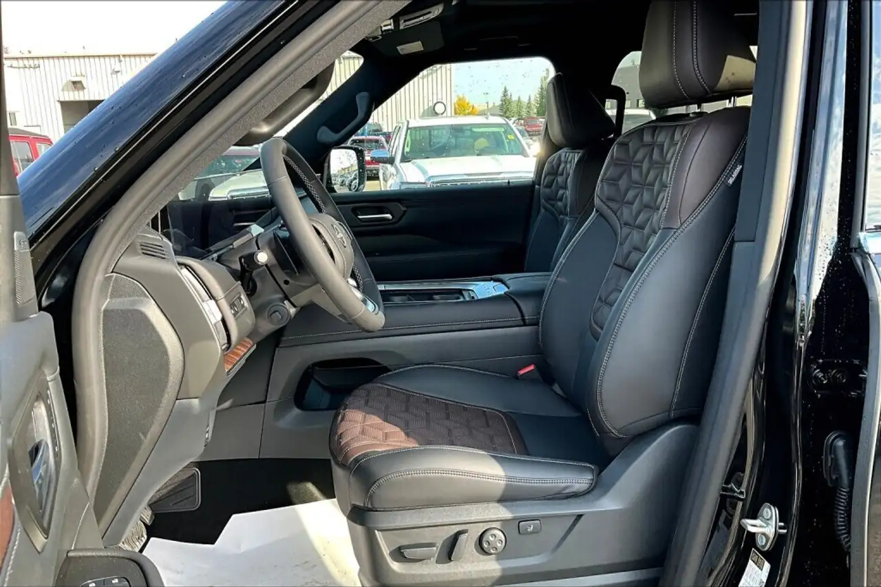 Nissan Armada снимка Nissan Armada