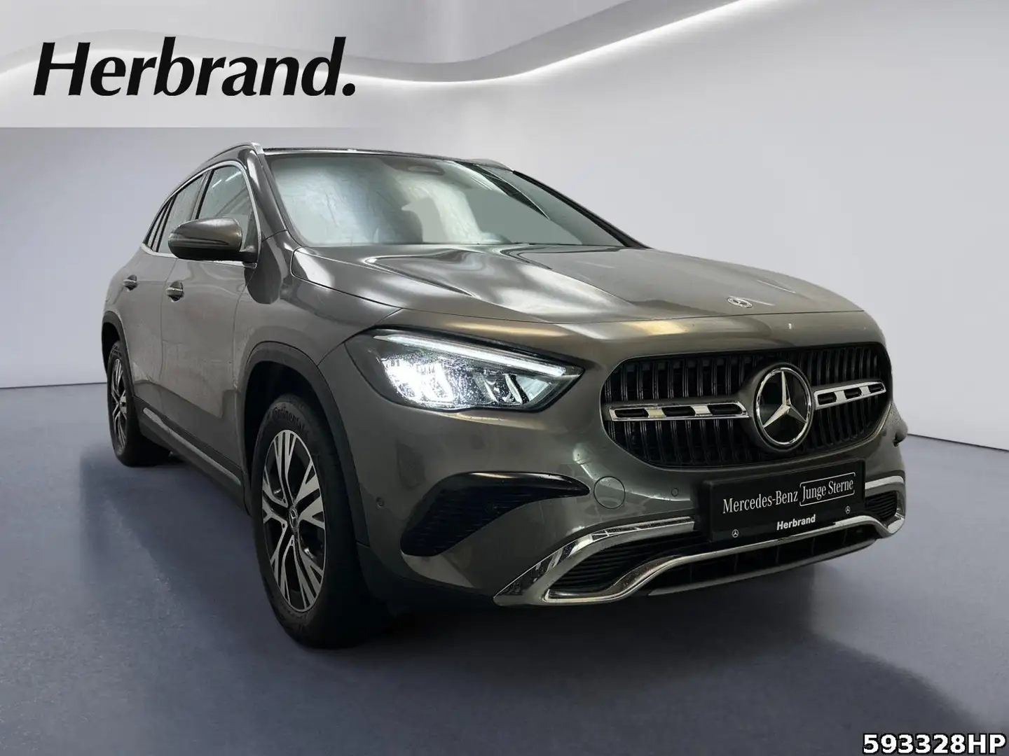 Mercedes-Benz GLA 250 e Progressive Pano AHK LED Memory Grau - 2