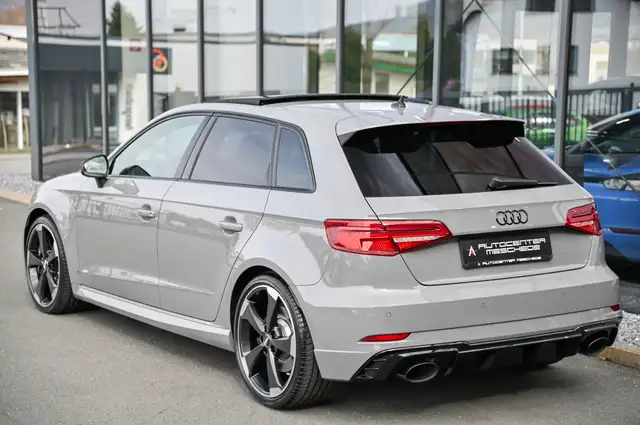Audi RS3 view 5