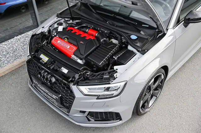 Audi RS3 view 9