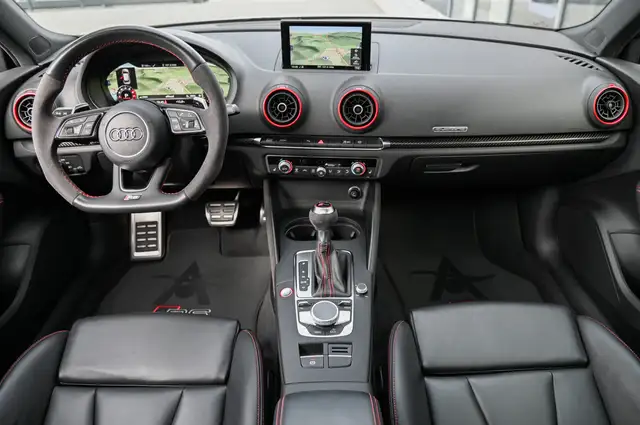 Audi RS3 view 11