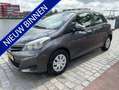 Toyota Yaris 1.0 VVT-i Aspiration 5drs. Airco/ECC Camera Grey - thumbnail 1