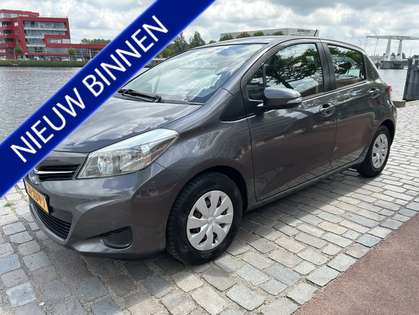 Toyota Yaris 1.0 VVT-i Aspiration 5drs. Airco/ECC Camera