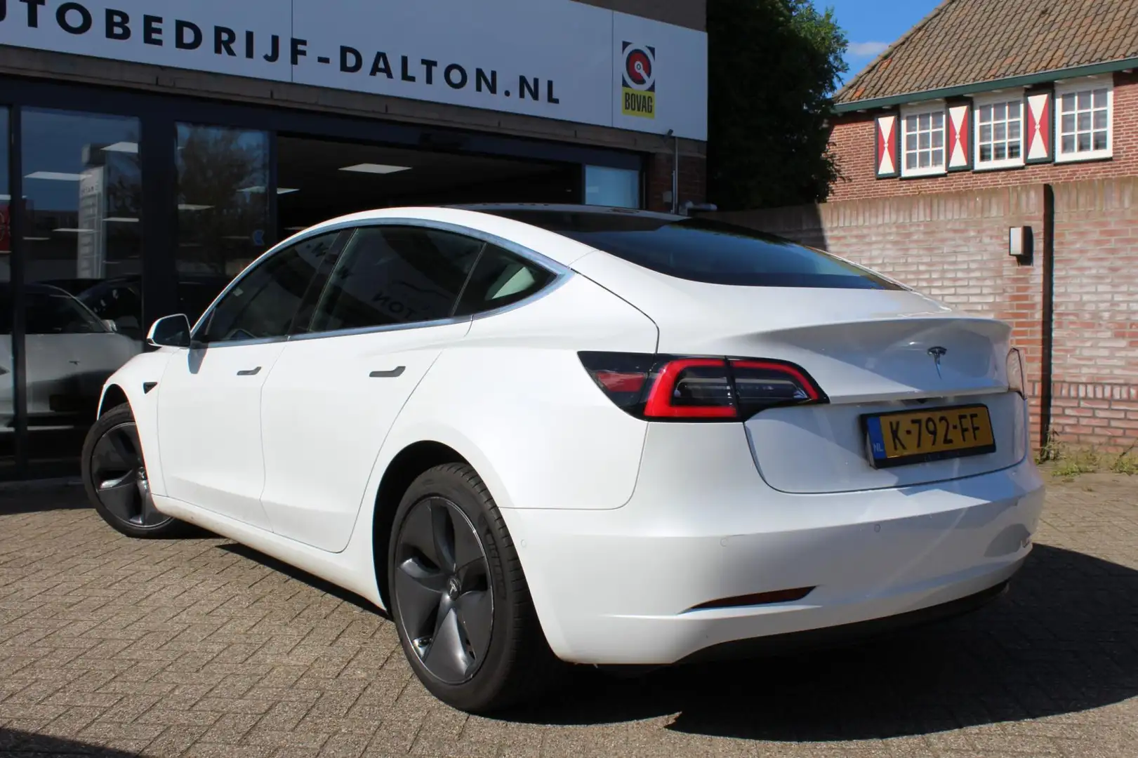 Tesla Model 3 Standard RWD Plus 60 kWh Wit - 2