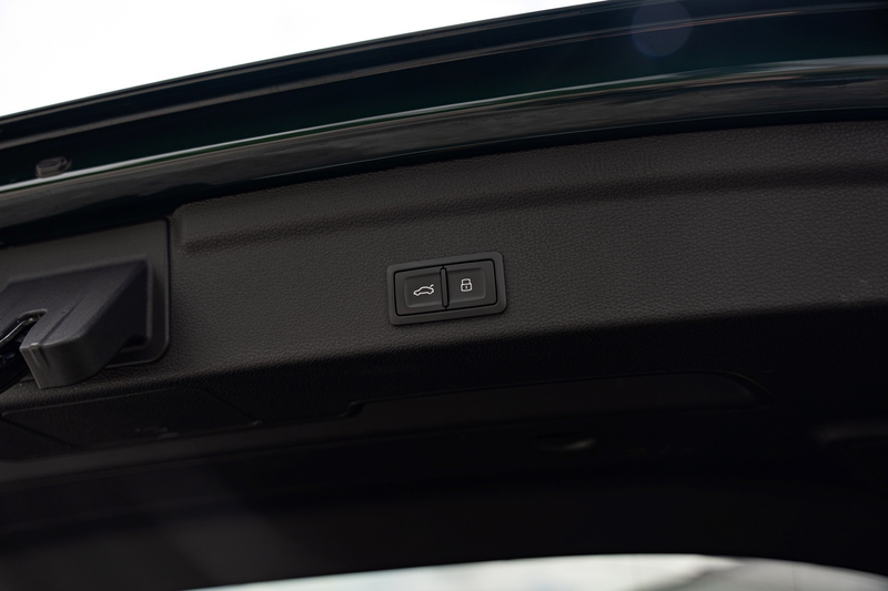 Audi RS Q3 2.5 TFSI QUATTRO — photo 37