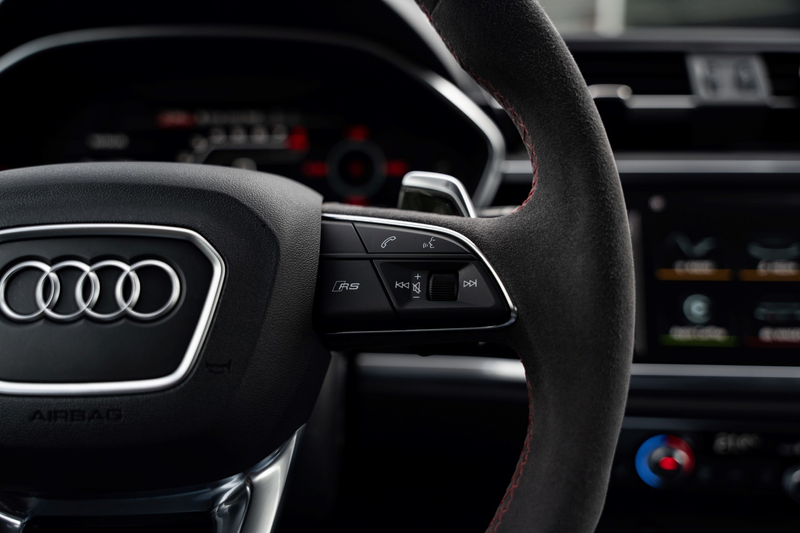 Audi RS Q3 2.5 TFSI QUATTRO — photo 19