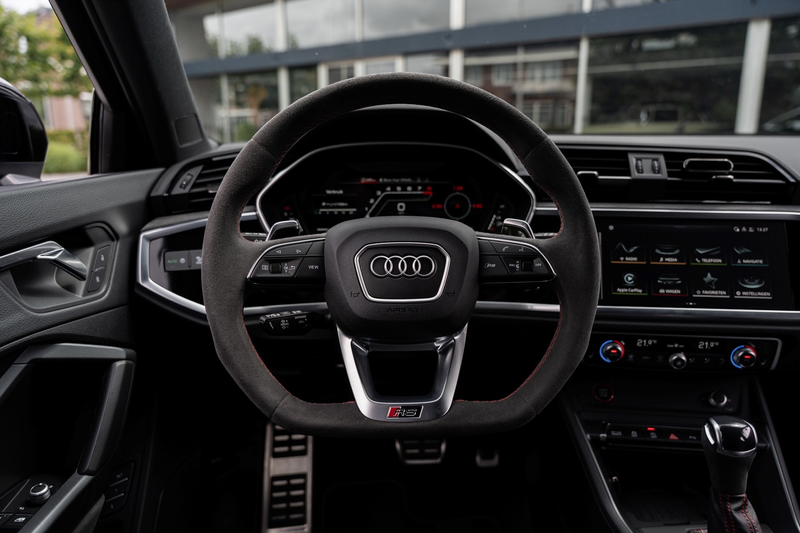 Audi RS Q3 2.5 TFSI QUATTRO — photo 17