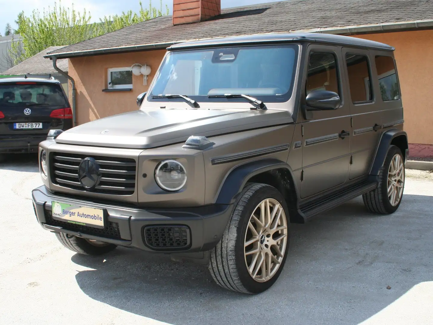 Mercedes-Benz G 450 G 450 d AMG Line Absolute Vollausstattung Braun - 2