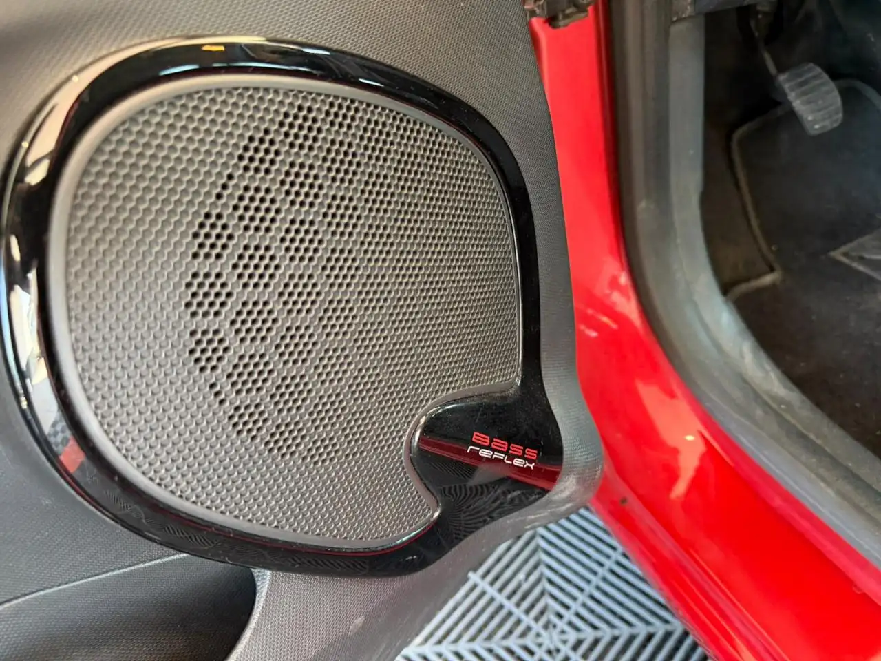 Renault Clio Citadine 5 portes — photo 10