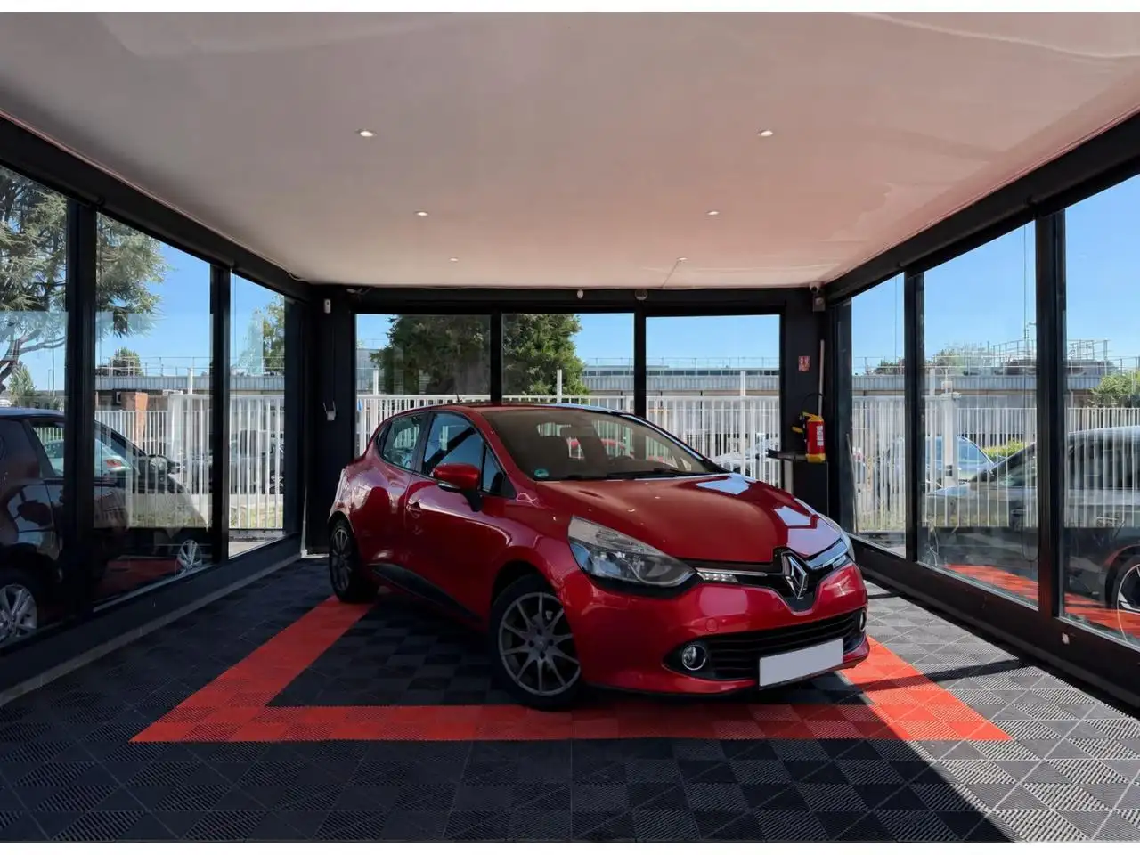 Renault Clio Citadine 5 portes — photo 3