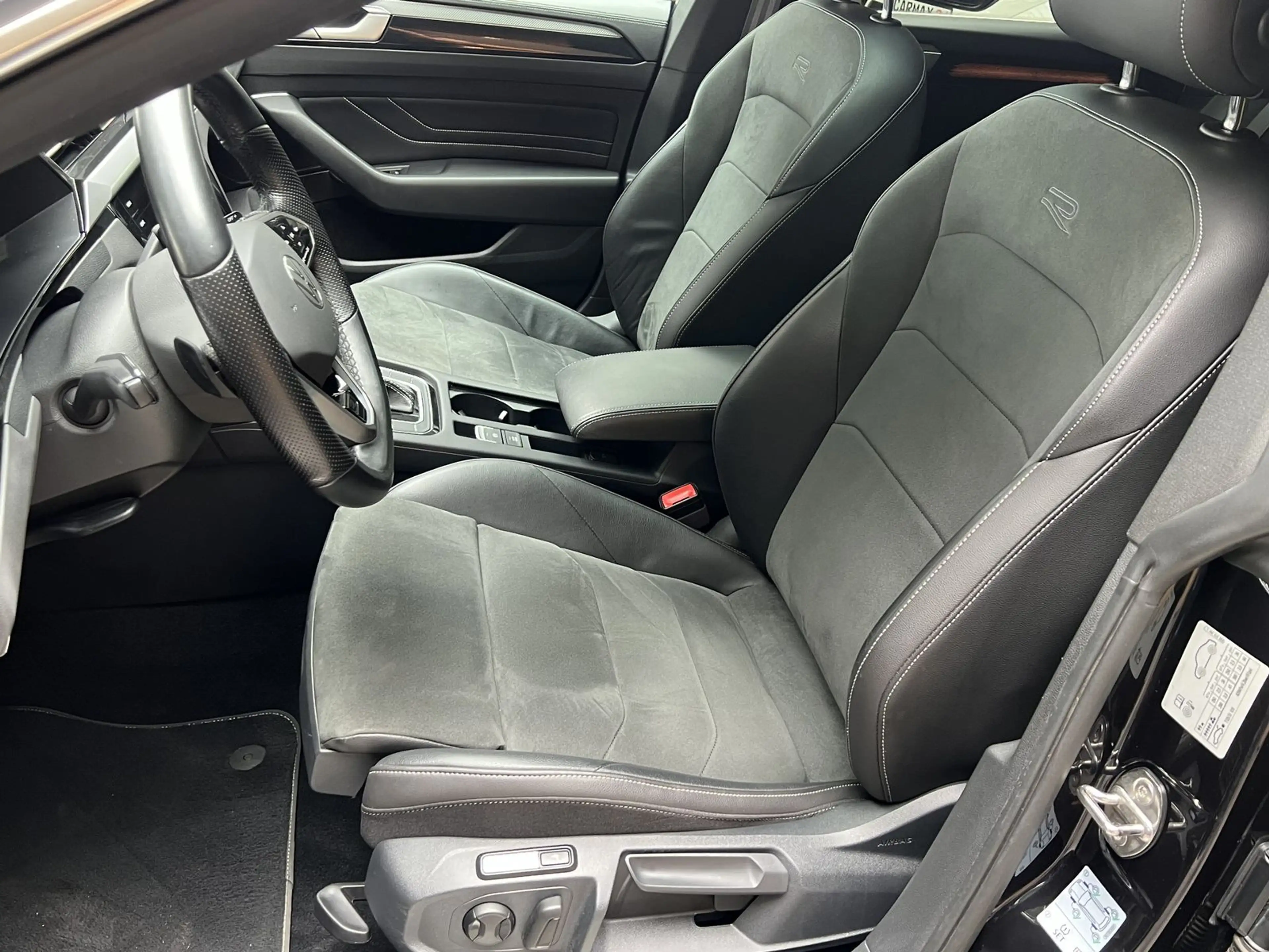 Volkswagen Arteon R-Line DSG Navi Kamera Pano LED CarPlay — photo 3
