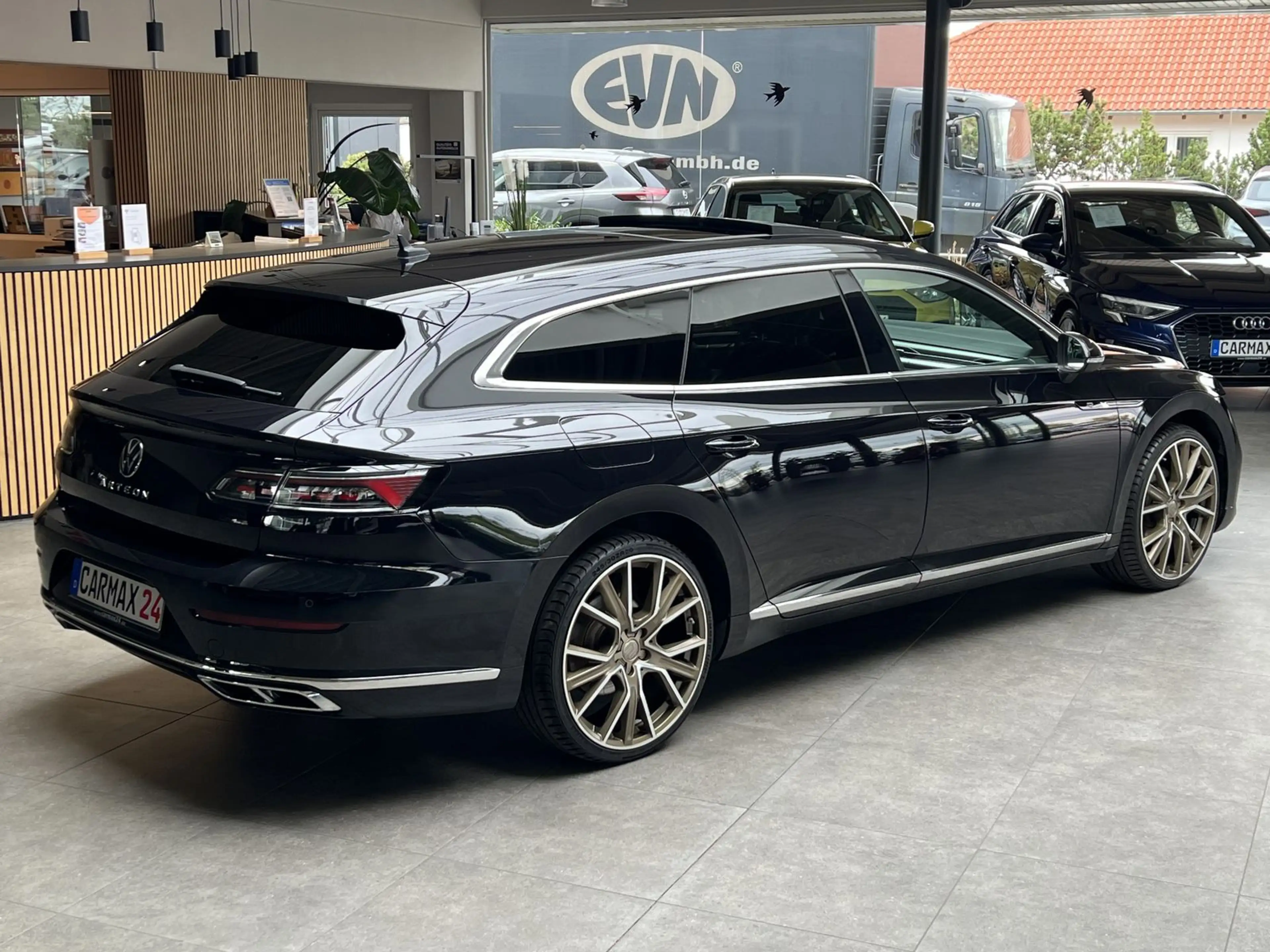 Volkswagen Arteon R-Line DSG Navi Kamera Pano LED CarPlay — photo 5
