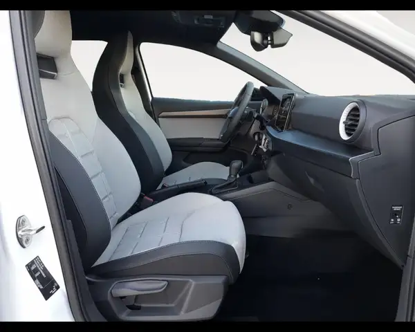 SEAT Ibiza view 15