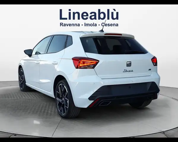 SEAT Ibiza view 3