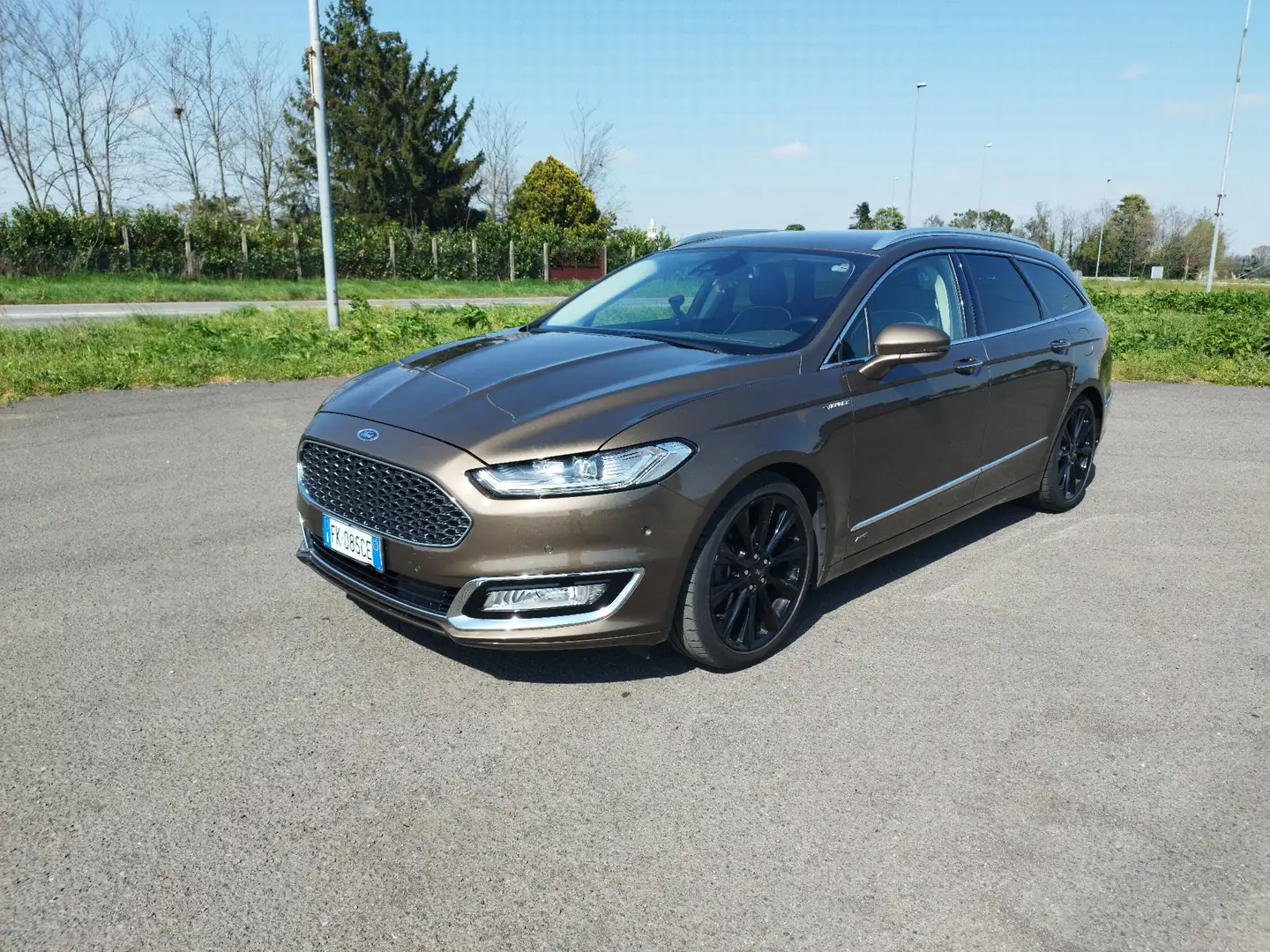 Ford Mondeo SW 2.0 tdci Vignale awd s&s 180cv powershift - 2