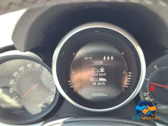 Fiat 500x view 11